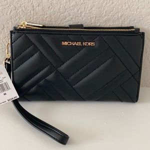 Michael Kors Peyton LG Double Zip Wristlet Wallet.